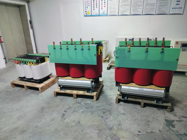 乡宁KS11-1000KVA矿用变压器